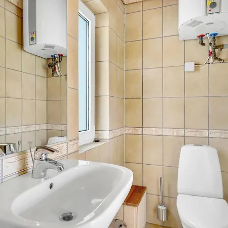 Pet Friendly In With Wifi Holiday home Tranekaer
